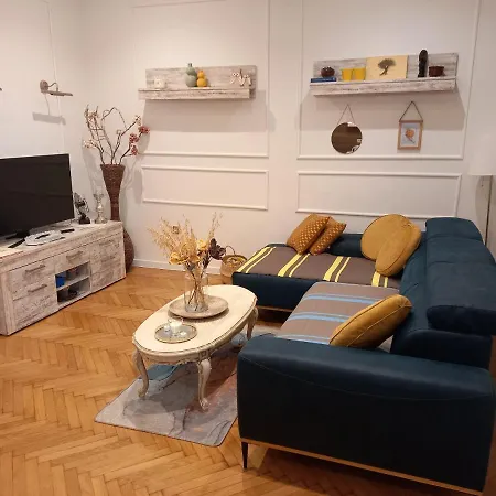 Apartman Beti *