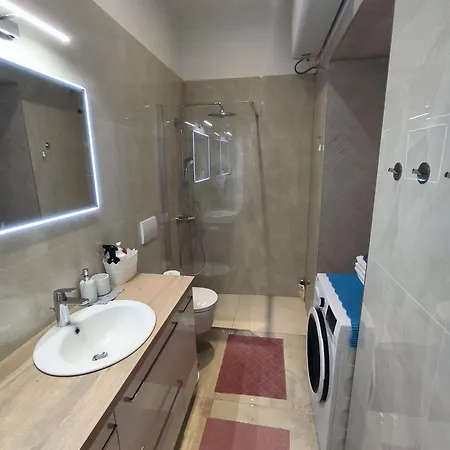 Beti オパティヤ